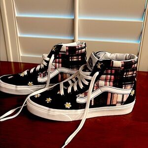 Vans Daisy Plaid Black and White High-Top Sneakers